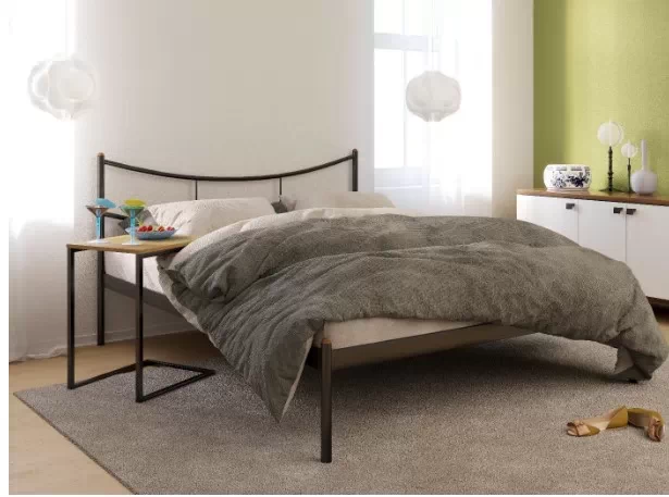 Как металлические кровати вписываются в разные стили интерьера