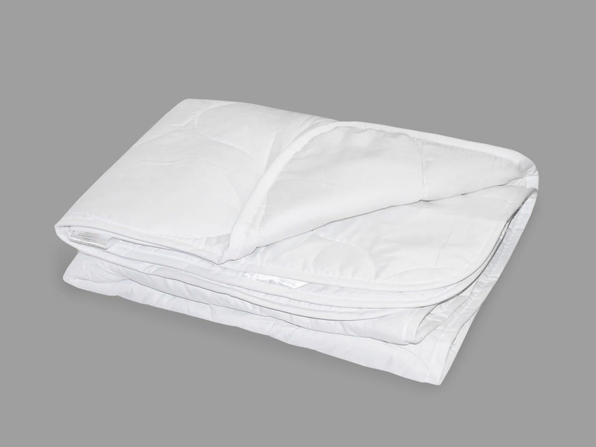 Одеяло "Бамбук" стеганое всесезонное детское 105*140 MW