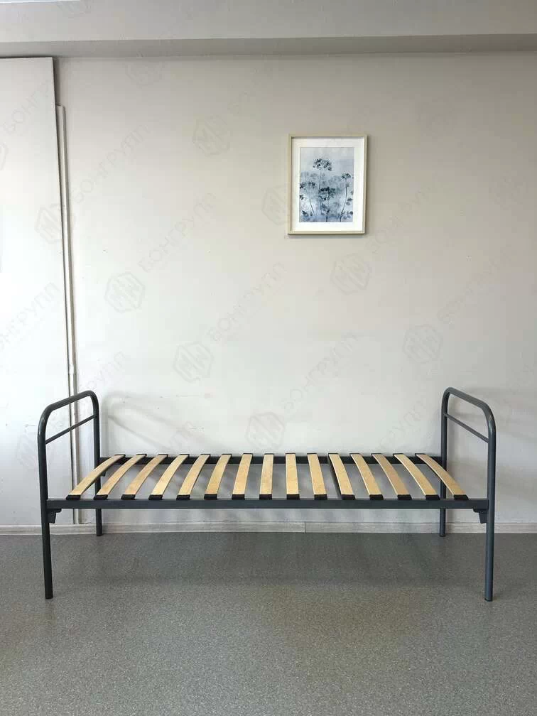 Кровать одноярусная на деревянных ламелях с дугой 70x190